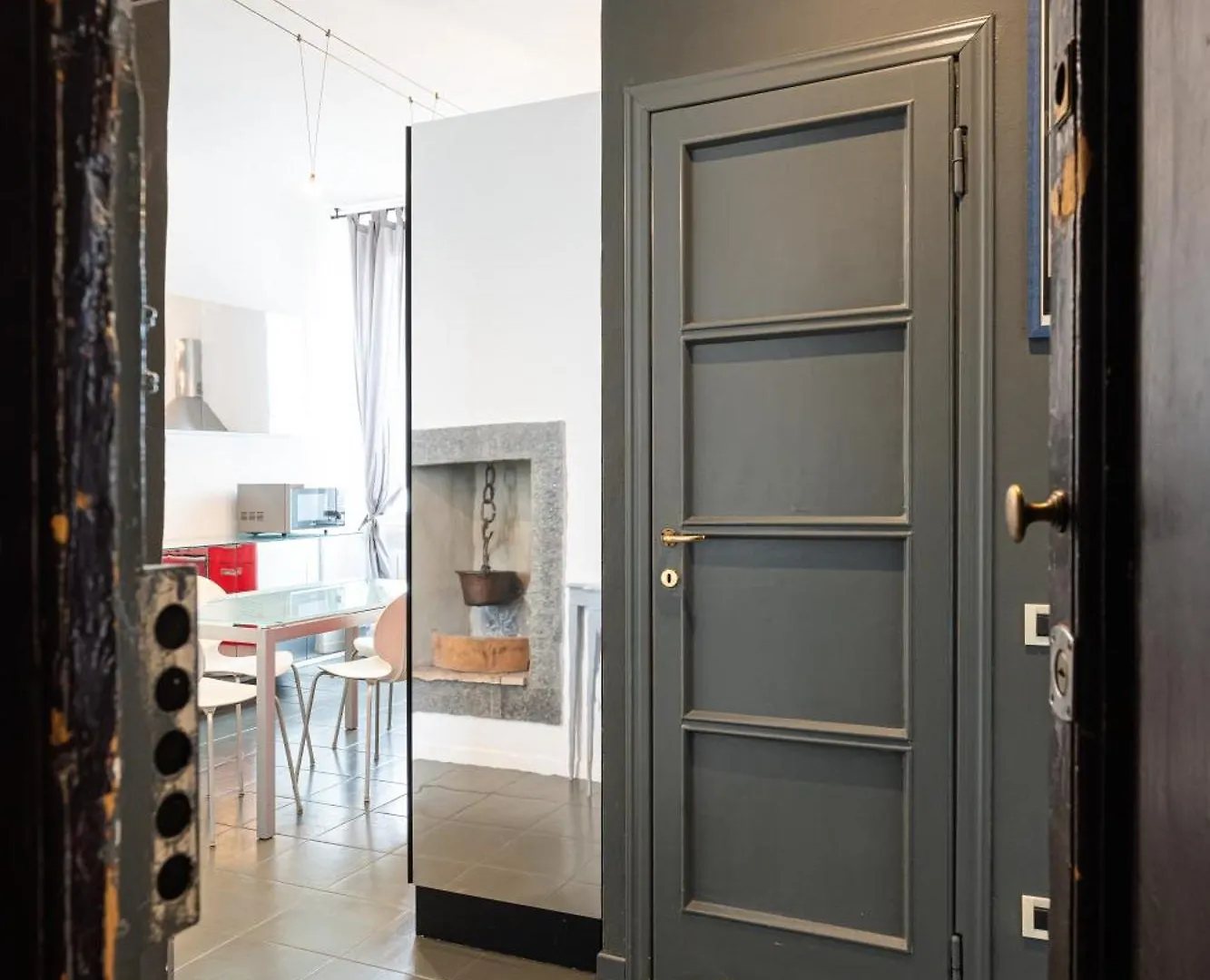 Spacious Onebedroom Navigli - Mirable Pm Milan Italy